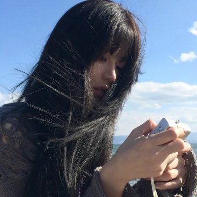 李